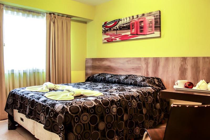 Novum Suites Cordoba Exterior photo